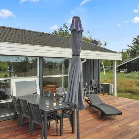 Prázdninový dům Ilmo - 950m From The Sea By Interhome