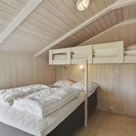 Ilmo - 950m From The Sea By Interhome Feriehus