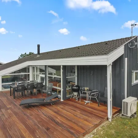 Ilmo - 950m From The Sea By Interhome Bindslev