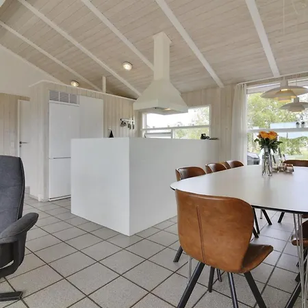 Ilmo - 950m From The Sea By Interhome Feriehus